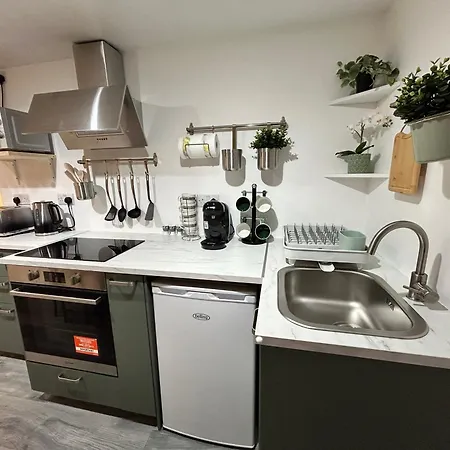 Stardust E32ak40 * Piltown